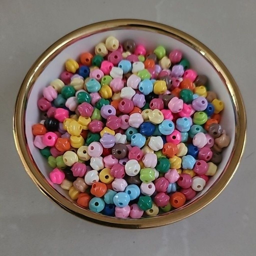 manik manik ulir bahan akrilik mix warna