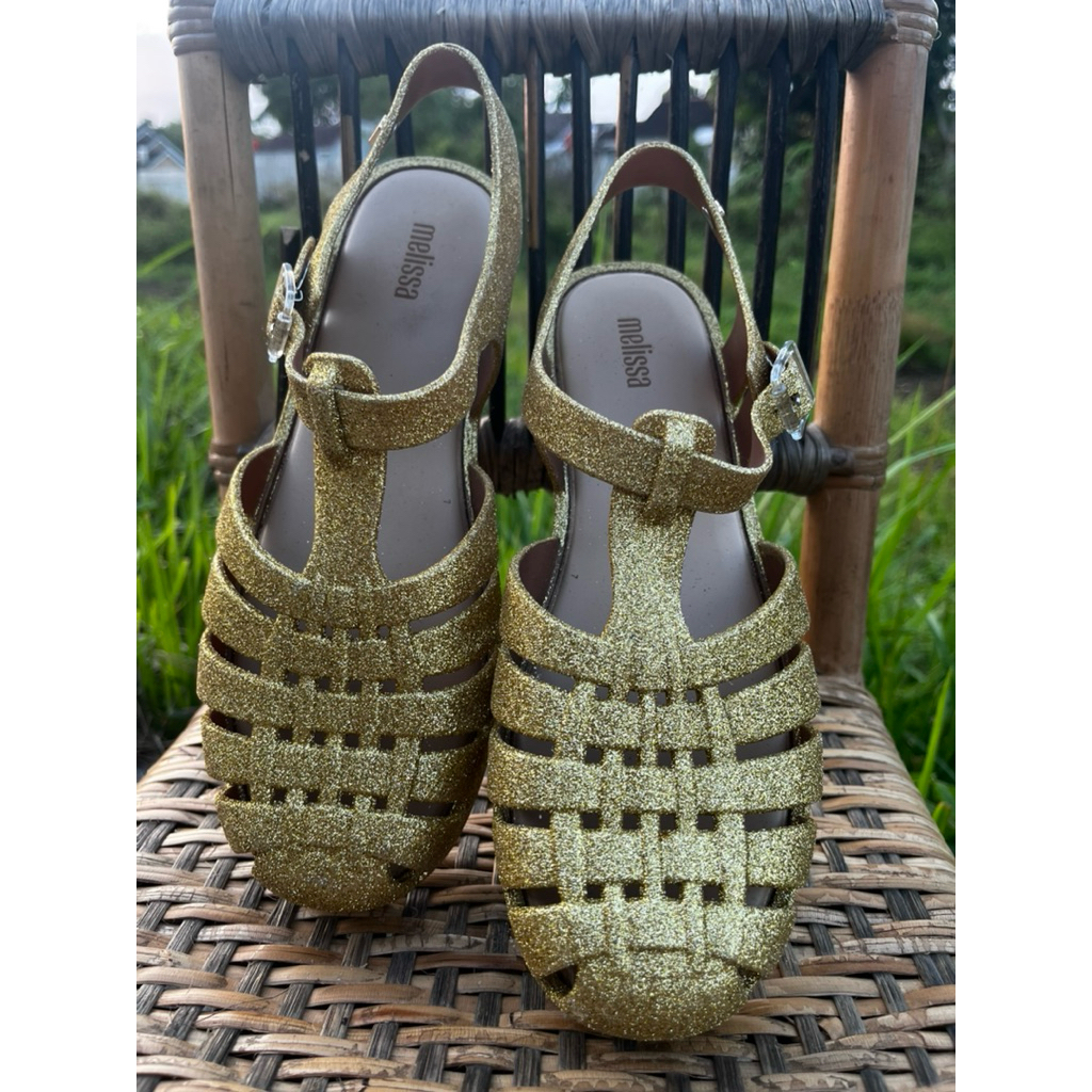 Melissa Possession Glitter