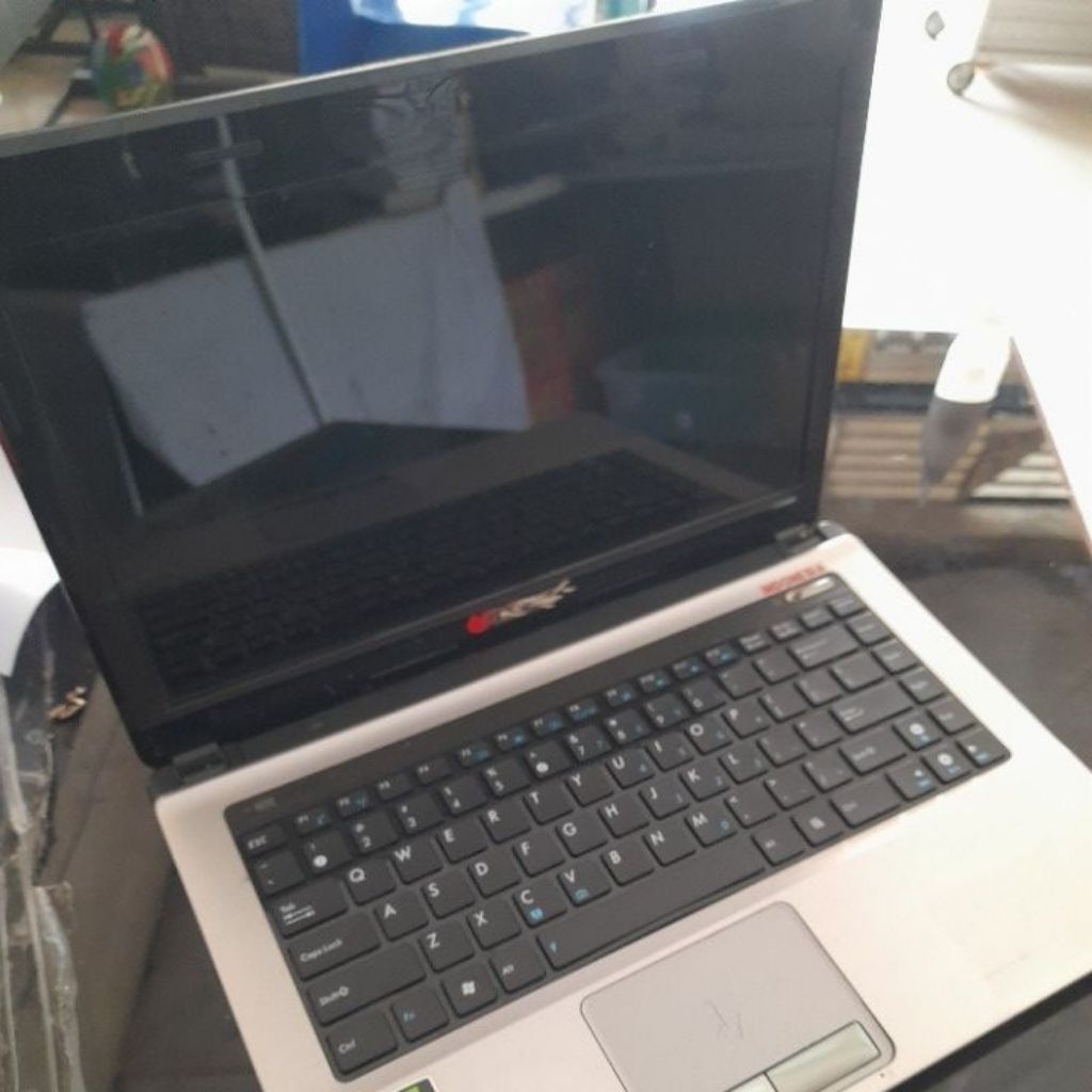 Laptop Asus A43s mati total