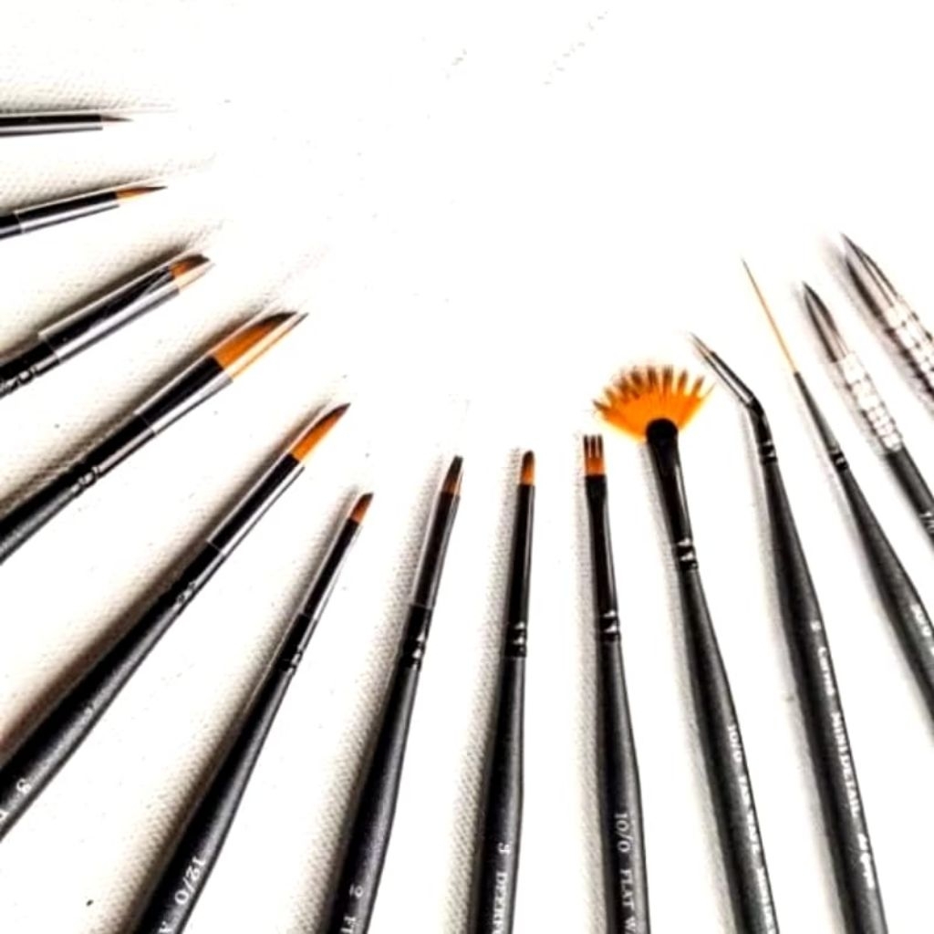 

DE GOYA DEGOYA MINI DETAIL PANT BRUSH KUAS LUKIS KECIL BENTUK