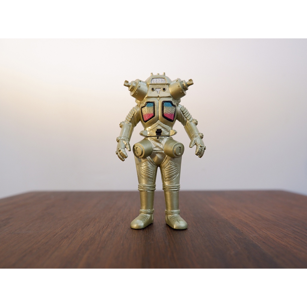 ultraman sofubi road king joe bandai ultraman hayata
