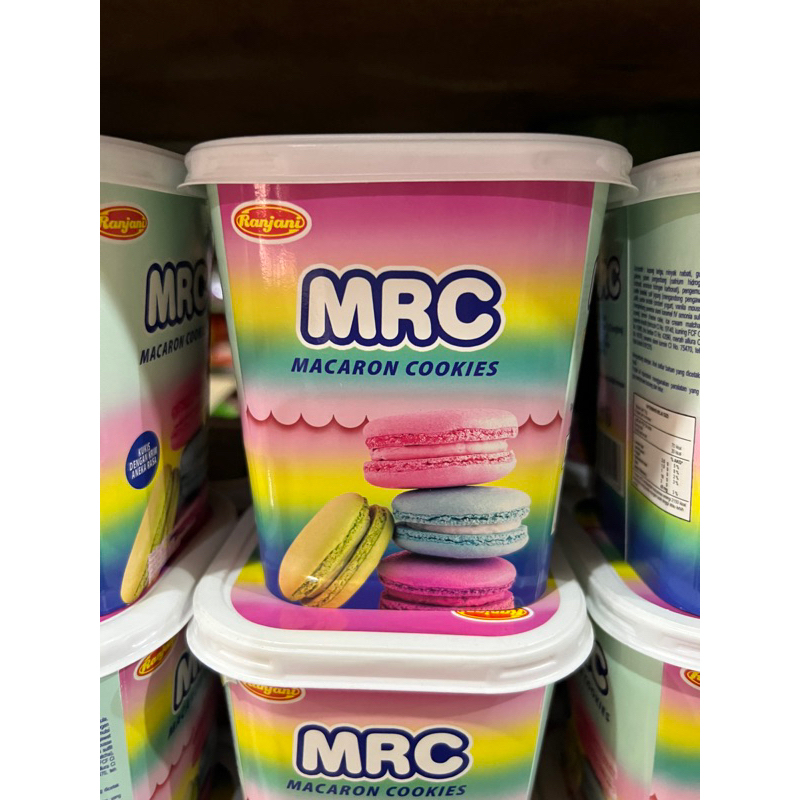 

Ranjani MRC macaron cookies jar