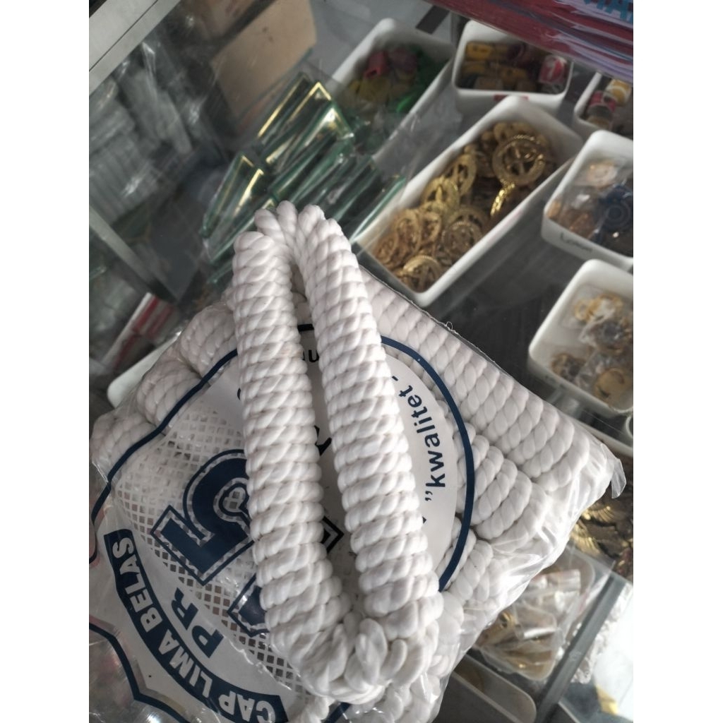 

TALI PRAMUKA SERAT MARLON 5 METER