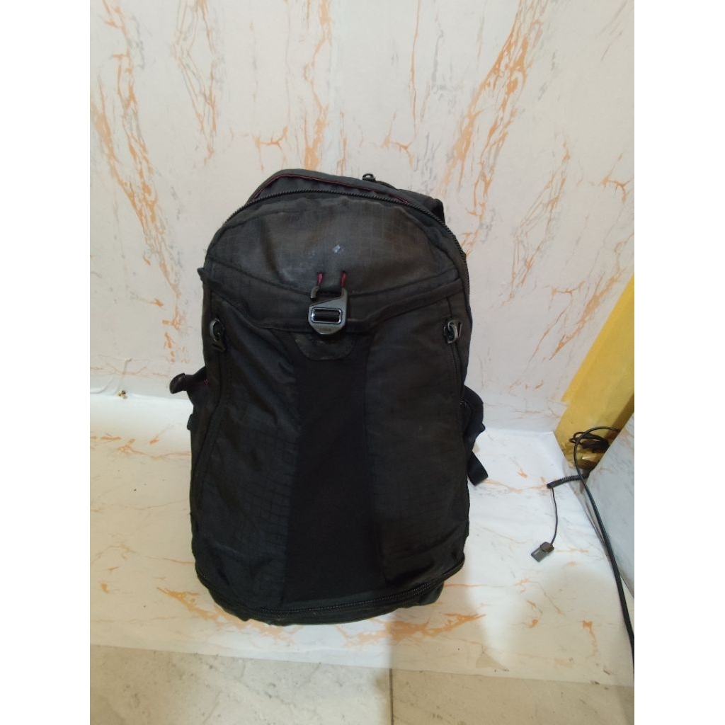 tas ransel nike hitam