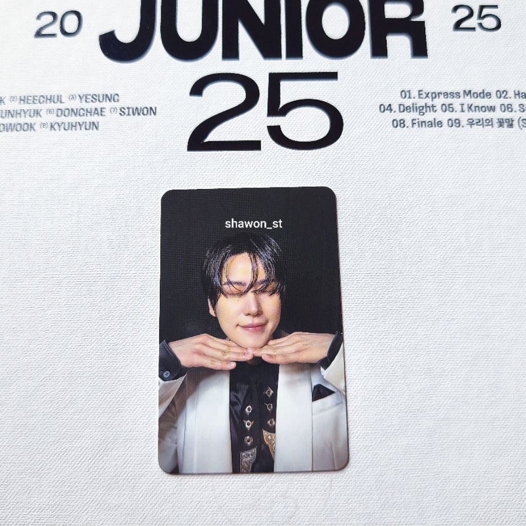 OFFICIAL PHOTOCARD KYUHYUN ALBUM 25 VERSION SUPER JUNIOR 25 / PC KYUHYUN 25 VER THE 12 ALBUM 25 SUPE