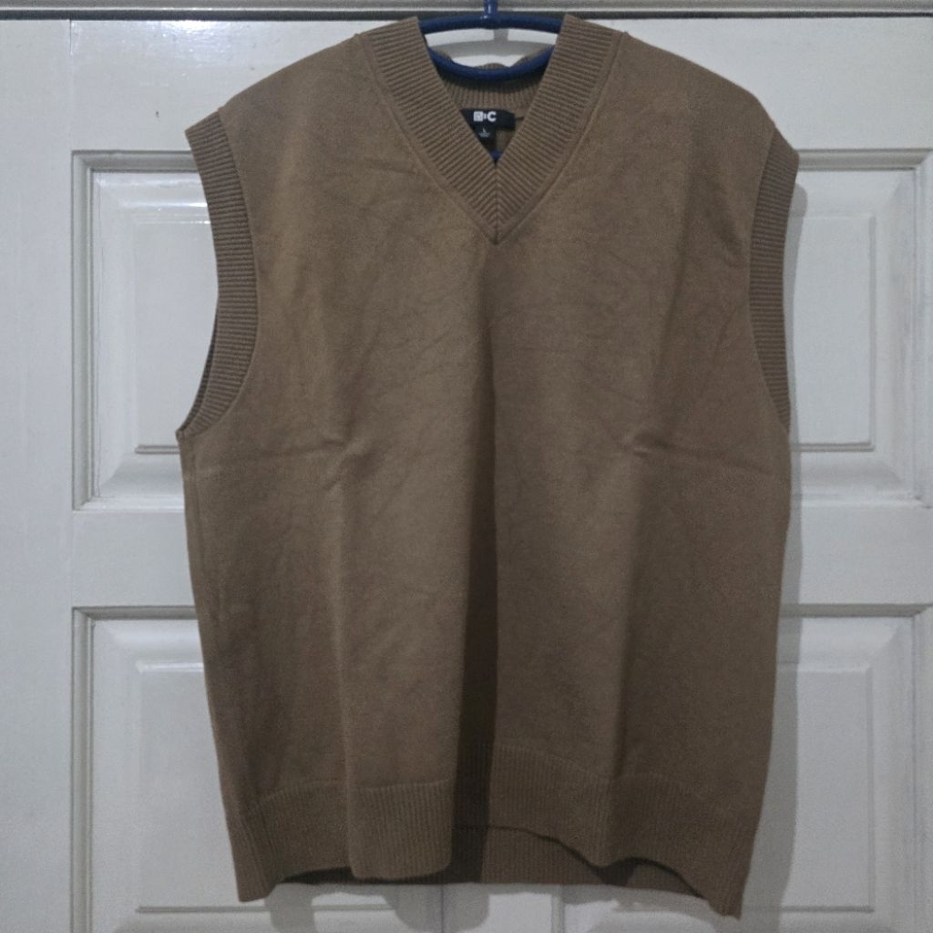 Uniqlo C knitted wide ribbed collar vest kaos tanpa lengan pria