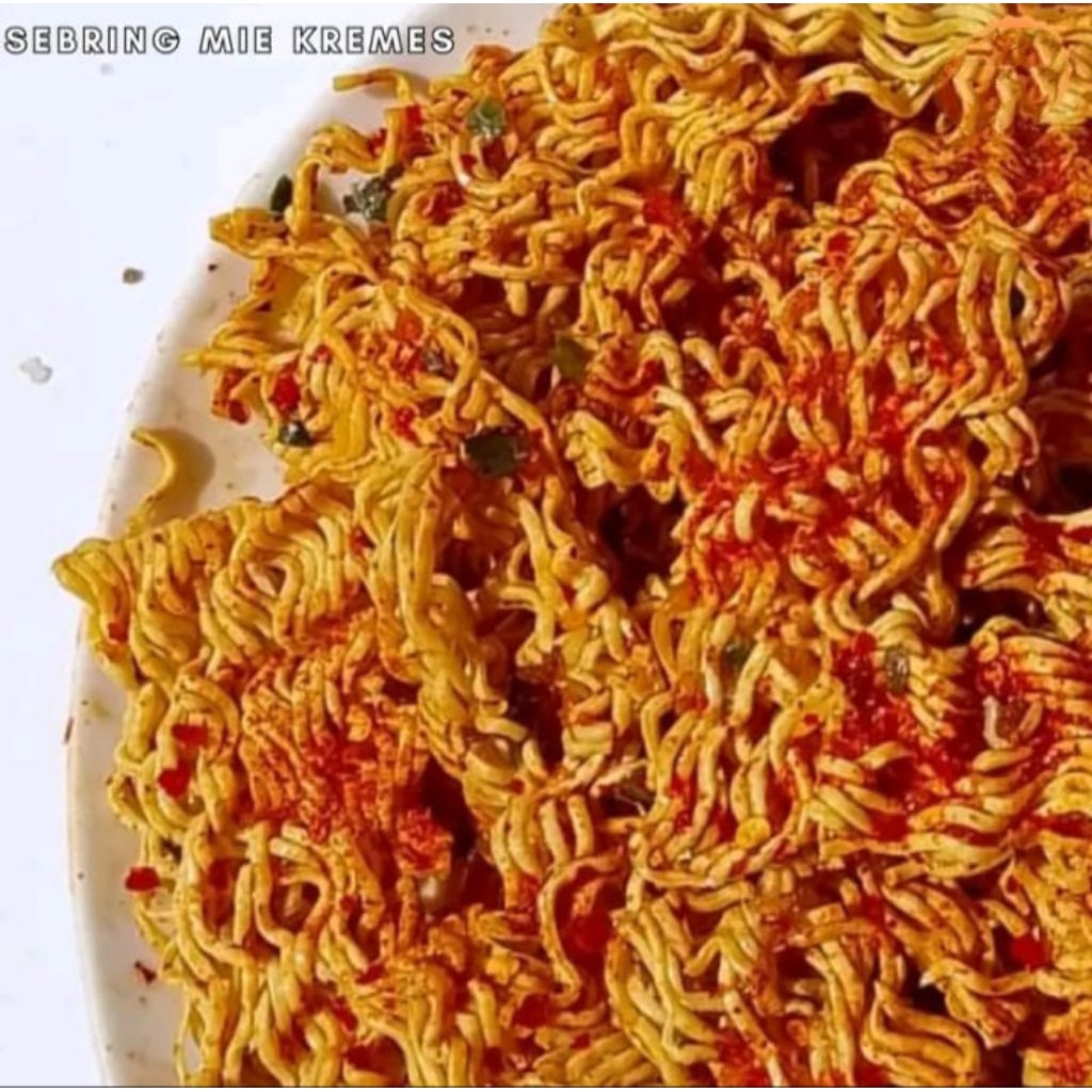 

Sanesmameun SEBRING MIE KREMES/ mie kremes bumbu seblak daun jeruk/ 250GR