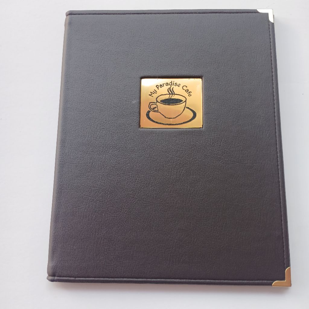 

cover menu resto&caffe a4 di grafir (grafo)di ring(binder)