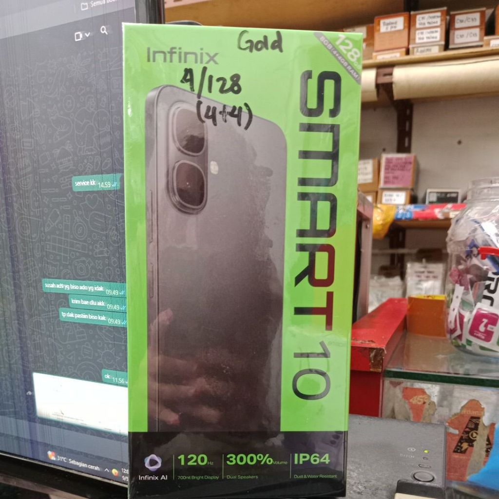 HANDPHONE INFINIX SMART 10 RAM 4/128 GOLD