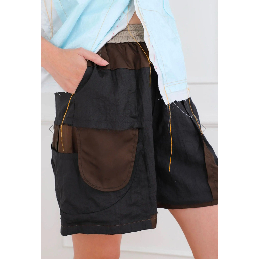 Tangan Whim Black and Brown Slashed Shorts unfinished pants with pocket celana pendek tangan whim