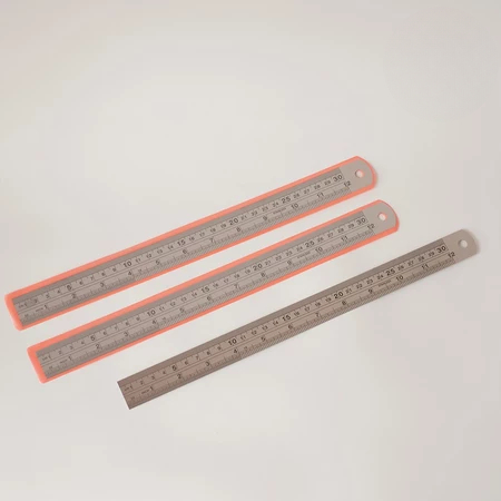 

Penggaris Besi 30 cm Microtop Penggaris Alat Tulis Sekolah