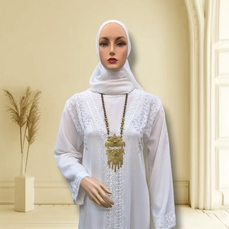 Laura abaya turkey putih senada - wolfis mix ceruty bebydol payet - Gamis umroh wanita - Fashion mus