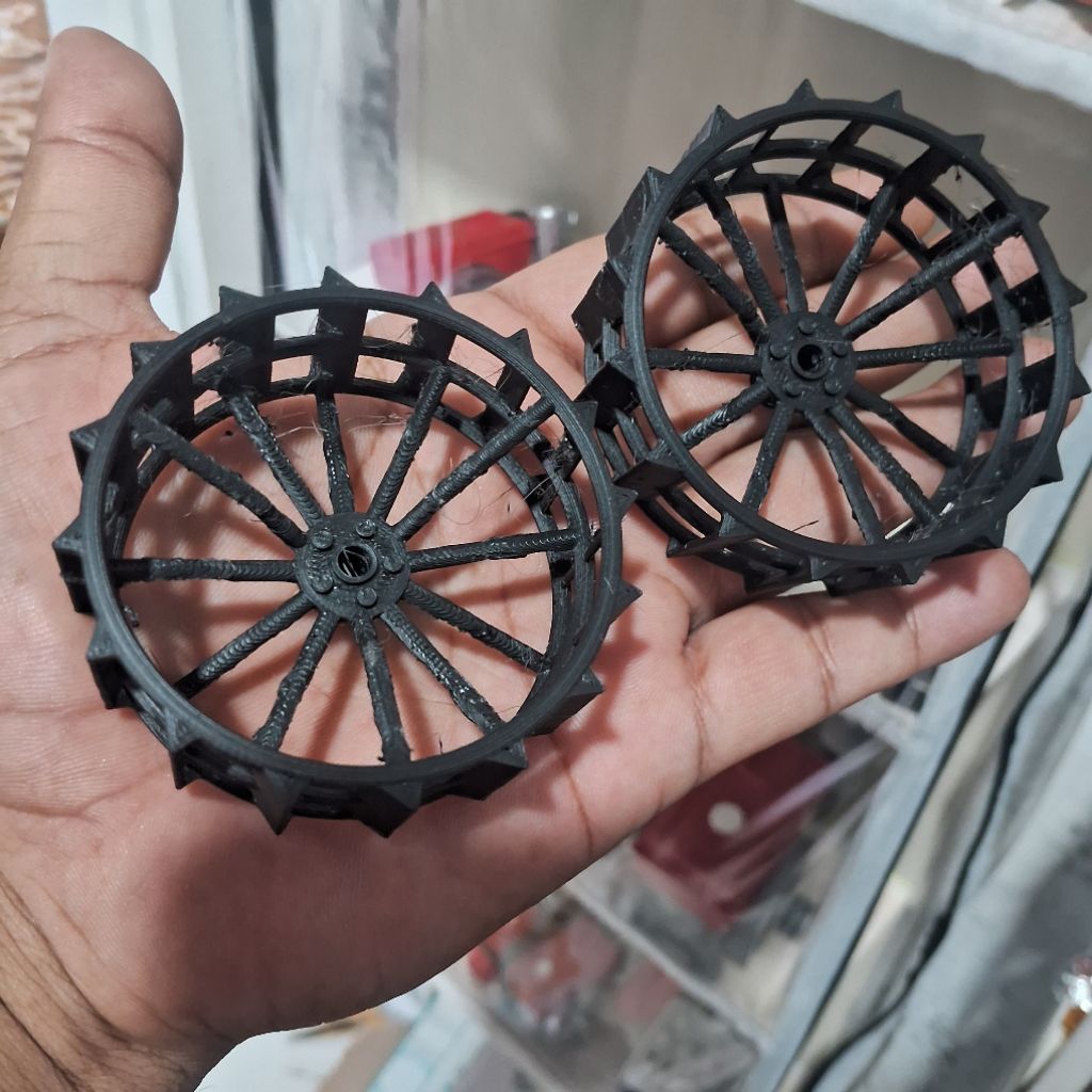 Miniatur Ban besi traktor sawah quick