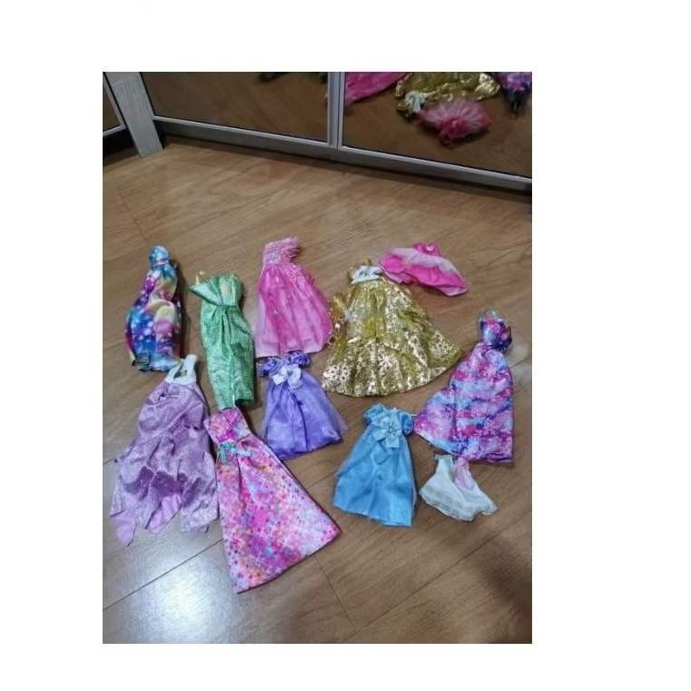 Baju Barbie Take All