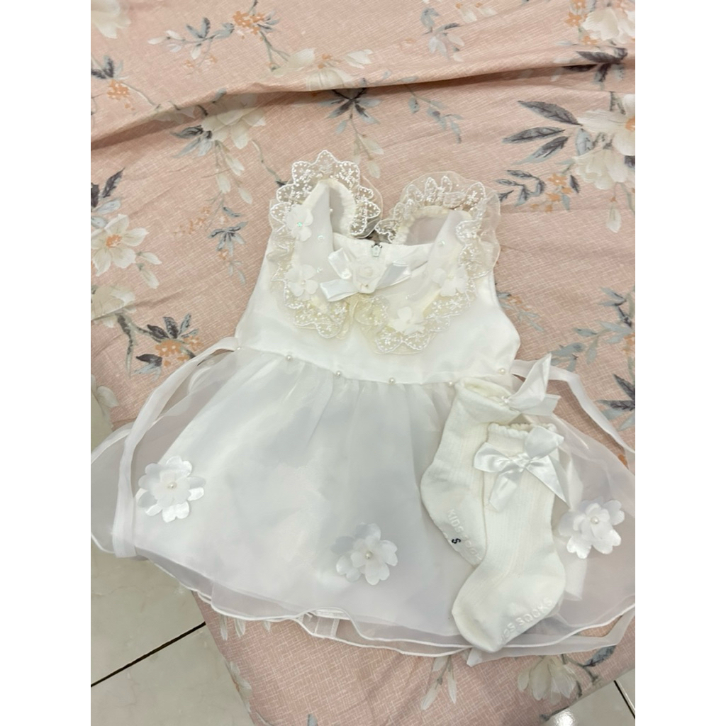 Preloved Gaun Putih Brukat Aqiqah anak cewe