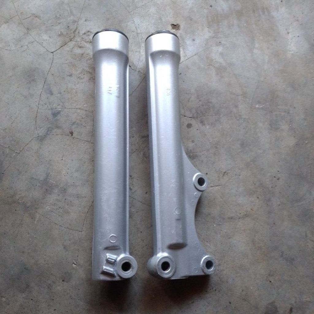 bottom shock depan kiri kanan Yamaha Mio new Mio soul Mio j GT soul GT Fino karbu Fino fi original c