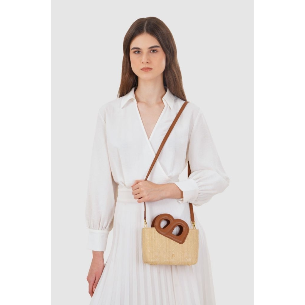 Nina Wicker Straw Bag Brown Buttonscarves Ready