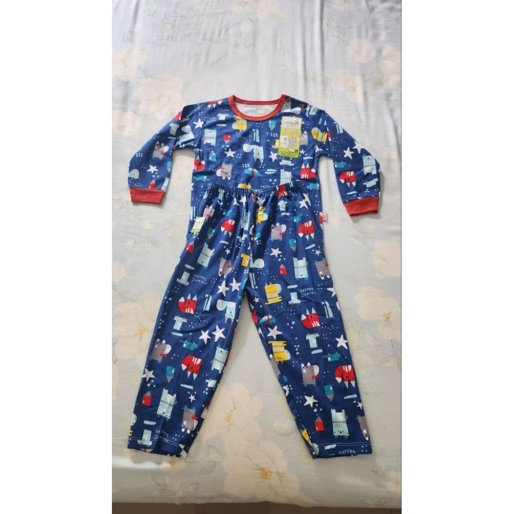 Setelan VELVET JUNIOR XL Baru Original