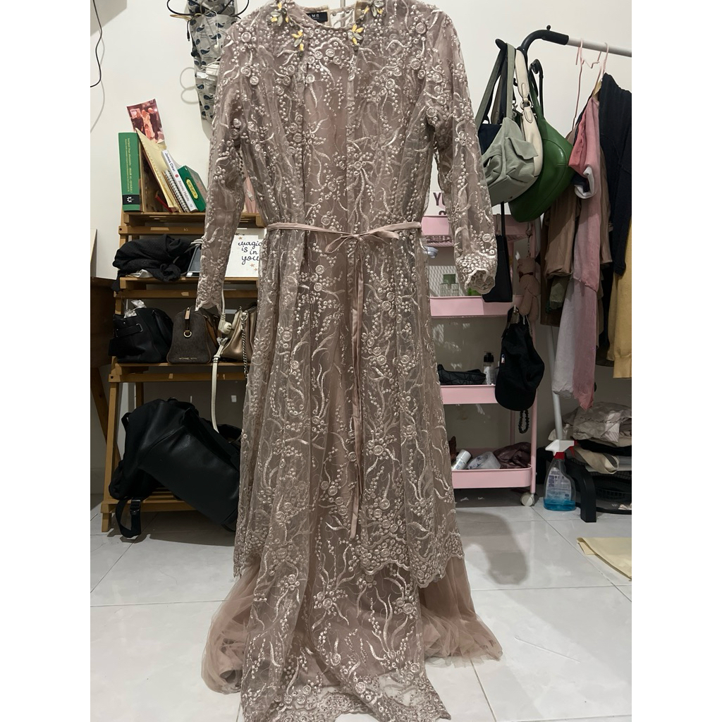 preloved amr the label kebaya