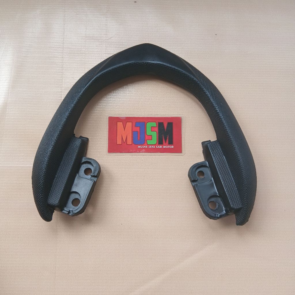 Behel honda beat karbu