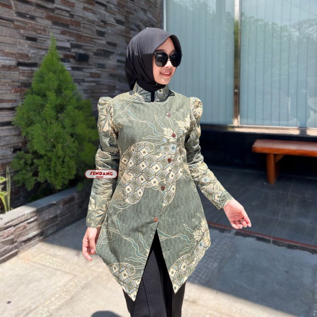 Blouse Batik Janggan Wanita Lengan Puff Bahan Katun Premium Solo Motif Maheswari Hijau Sage Atasan C
