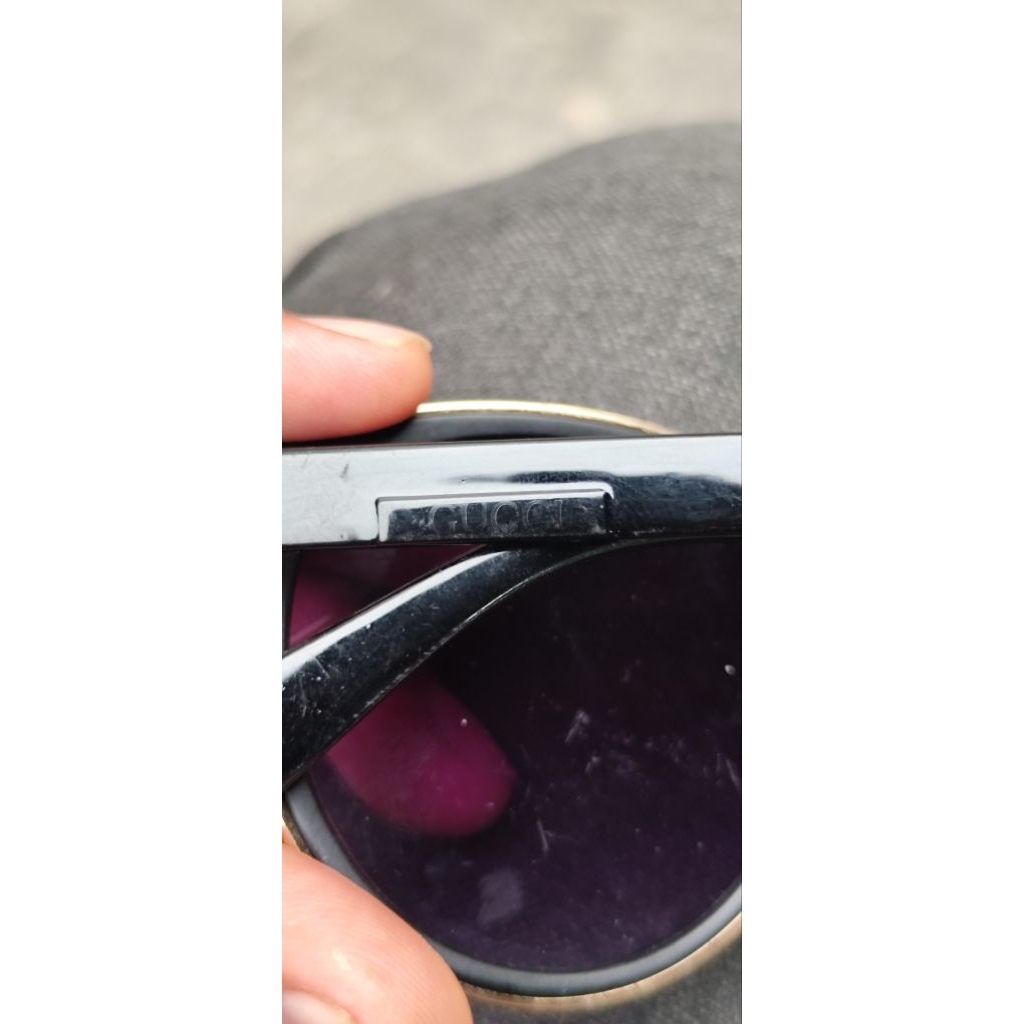 KACAMATA GUCCI Preloved