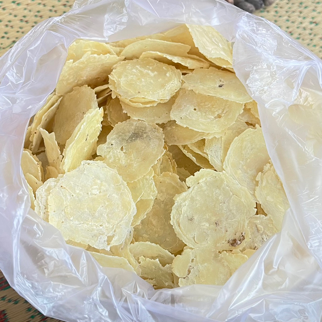 

Kerupuk Emping Melinjo Mentah