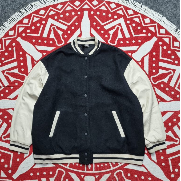 Jacket Varsity Devided H&M black & white baseball jacket