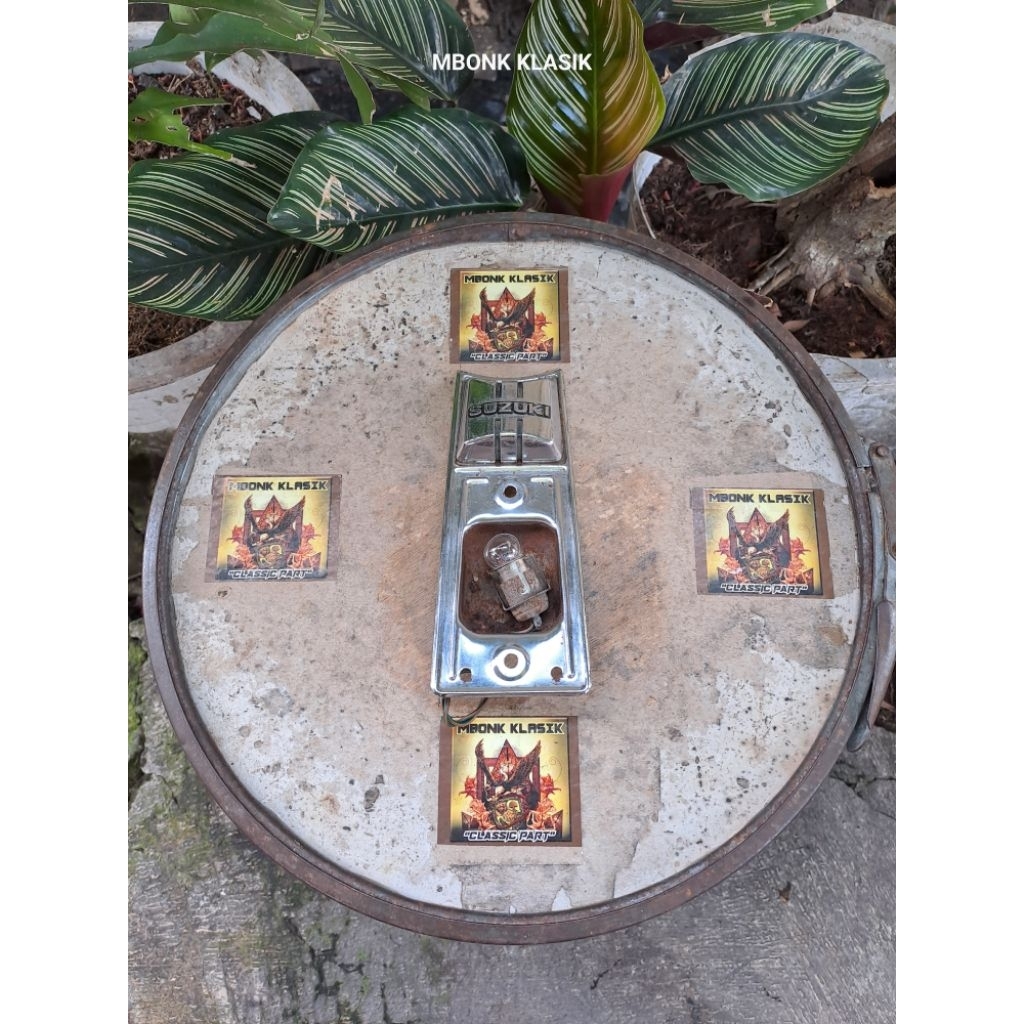 emblem lampu kota panel dada suzuki fr50 fr70 fr75 jambul ORIGINAL lampu kota suzuki fr 50 fr 70 fr 