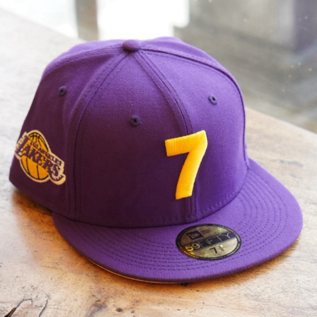 New Era Cap Compound Lakers