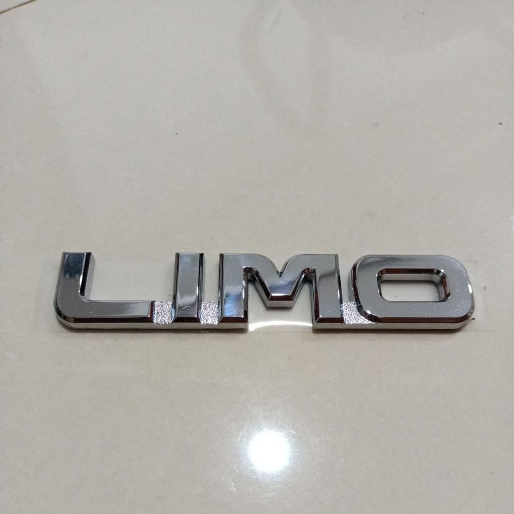 Emblem Limo chrome tulisan Limo Vios taxi Original