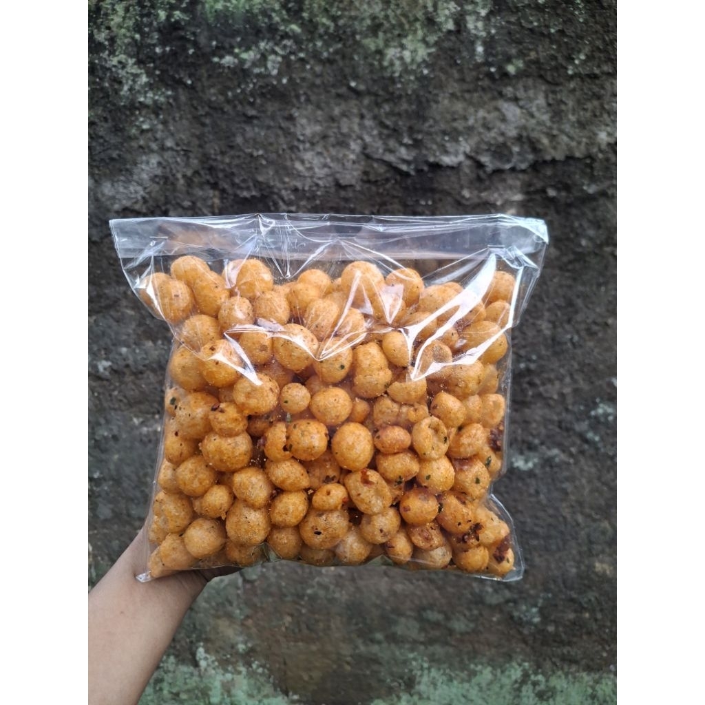 

jajanan cimol kering / emplod kering daun jeruk pedas renyah, snack enak gurih pedas isi 250 gram