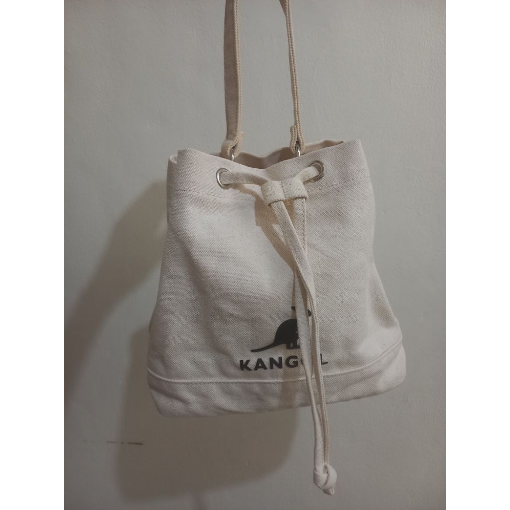 Kangol hangbag dan sling serut lengkap talpan dan tag