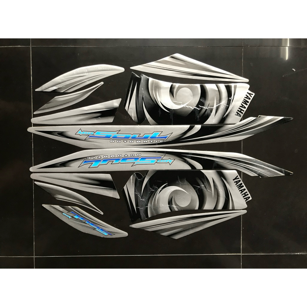 STRIPING STIKER MIO SOUL 2007 SILVER