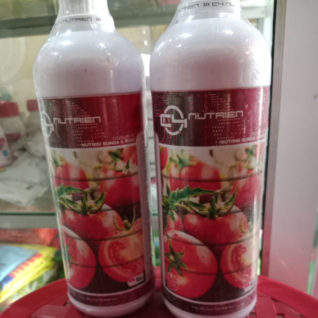 C4 NUTRIEN NUTRISI BUNGA&BUAH 1 Liter
