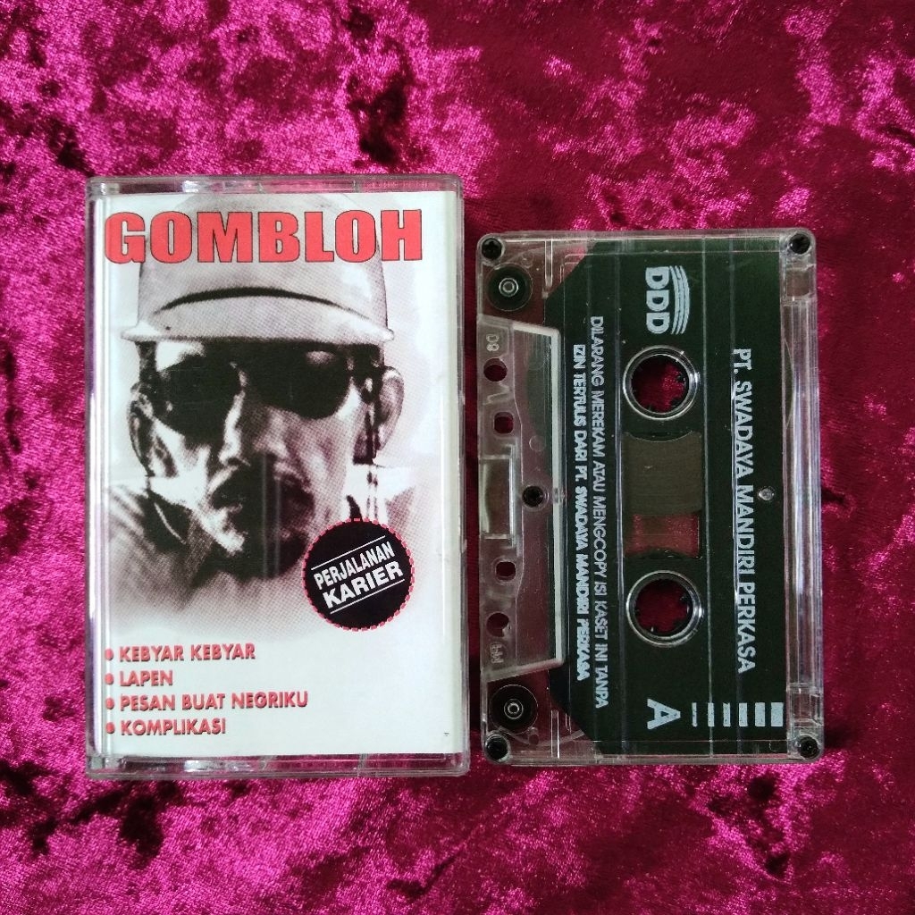 Kaset Gombloh - Perjalanan Karier