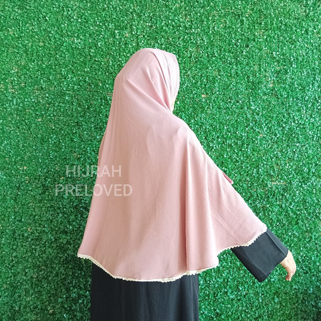 Preloved - Aneka Jilbab Dewasa