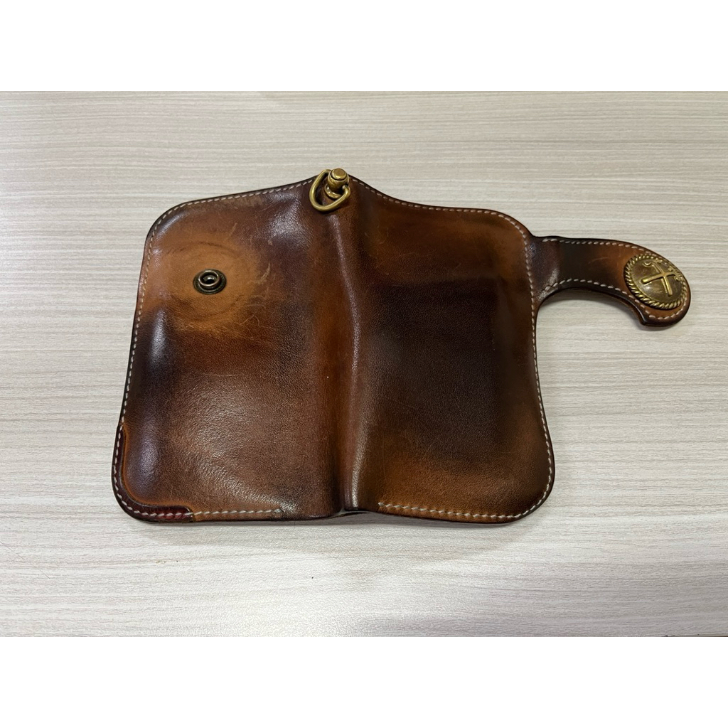 Siege Leather Concho Middle Wallet