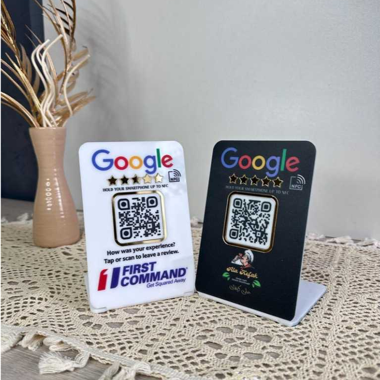 STAND QRIS AKRILIK USAHA KALIAN MODERN DAN MEWAH|| papan nama bisnis, papan nama personalisasi, deko