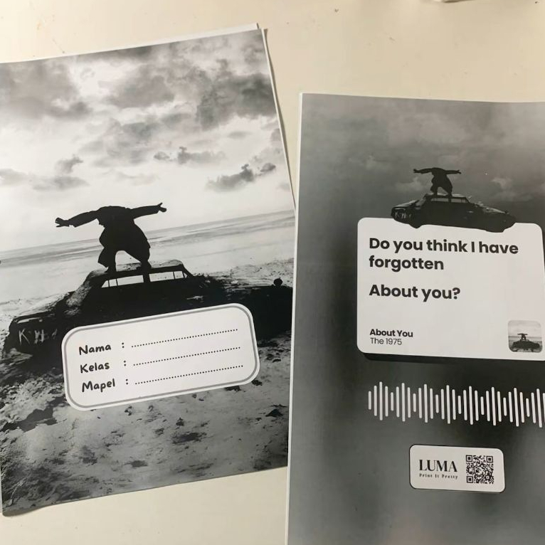 

LUMA Sampul Buku Aesthetic About You 10 Pcs Murah Anti Air Do You Think I Have Forgotten About You The 1975