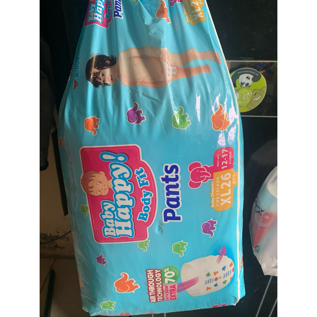 Pampers Baby Happy XL26