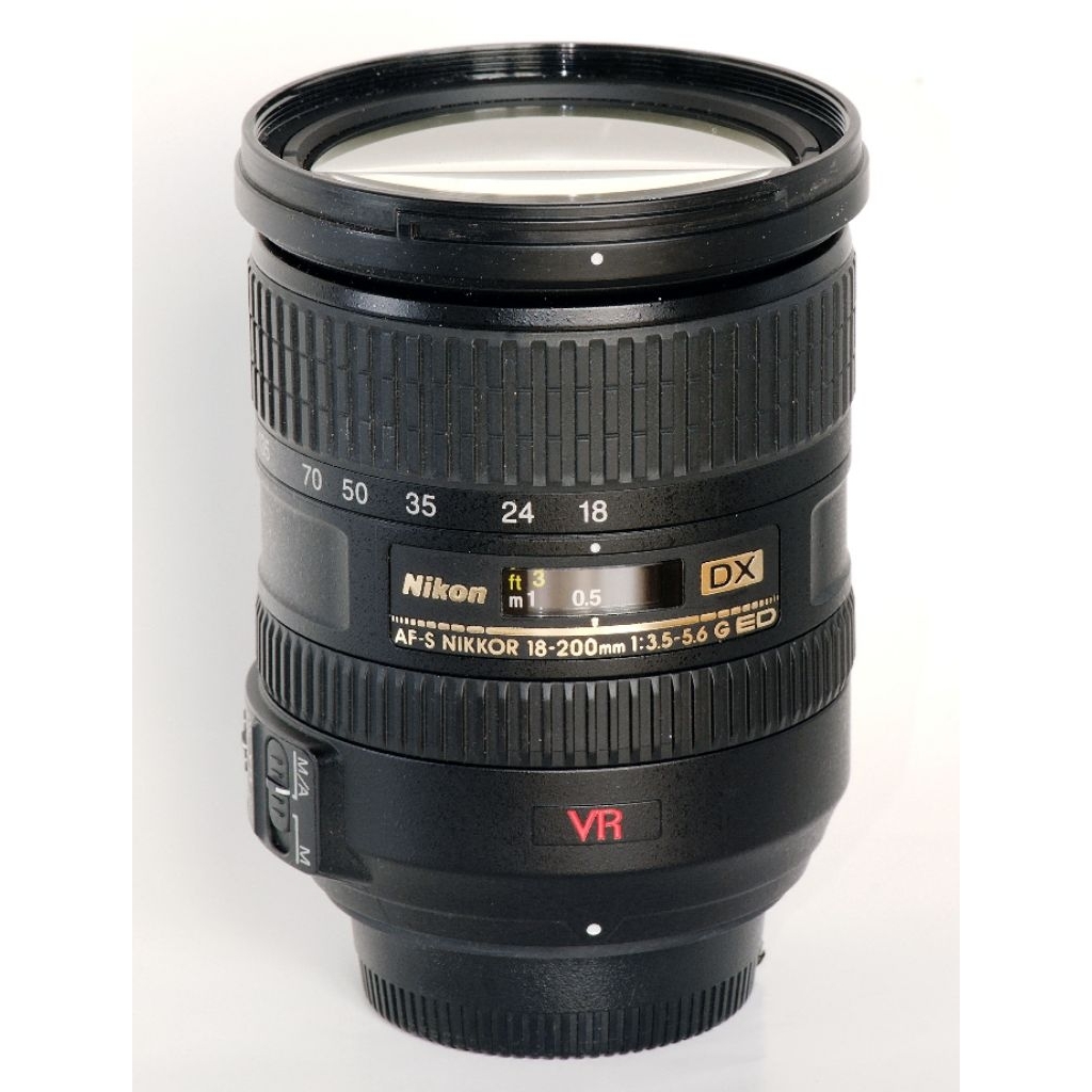 LENSA NIKON 18-200MM SECOND