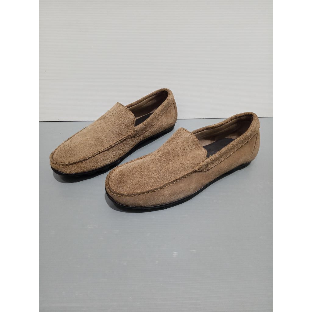 Sepatu Geox slip on Suede size 43 Original Made in Indonesia