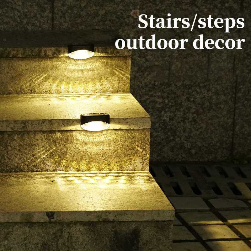 Lampu Dinding Tenaga Surya Outdoor Waterproof