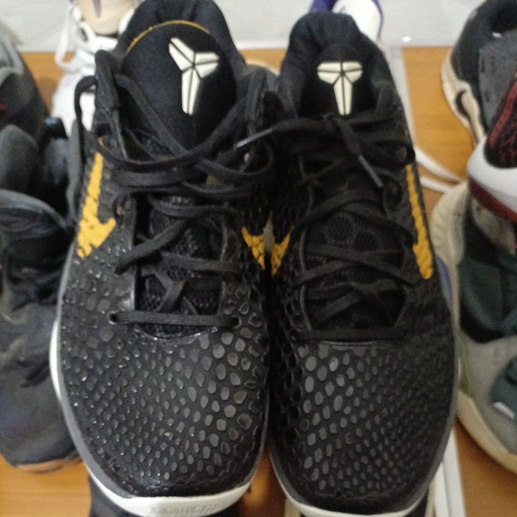sepatu basket Kobe 6 size 46 insole 30 cm