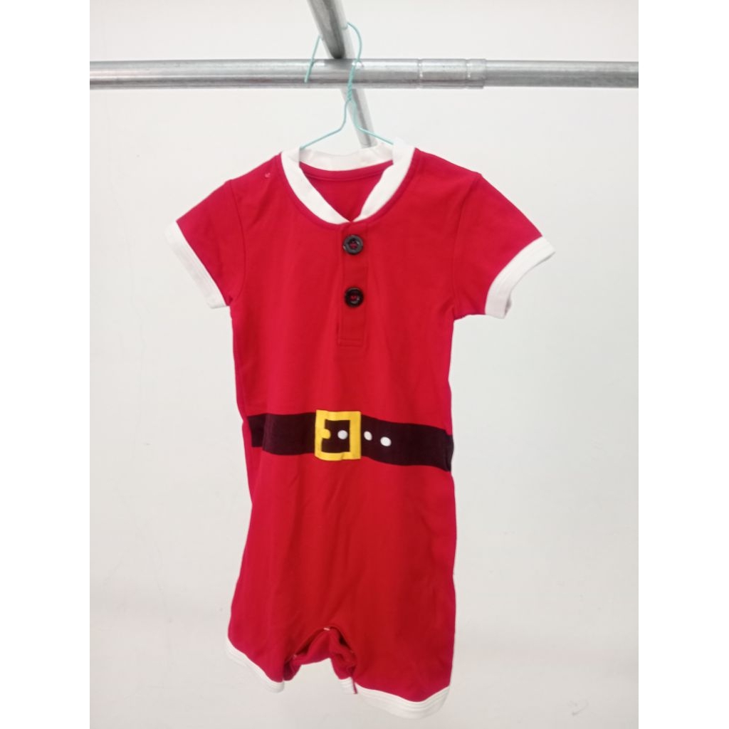 Baju santa claus anak. Jumpsuit sinterklas anak preloved. baju natal anak