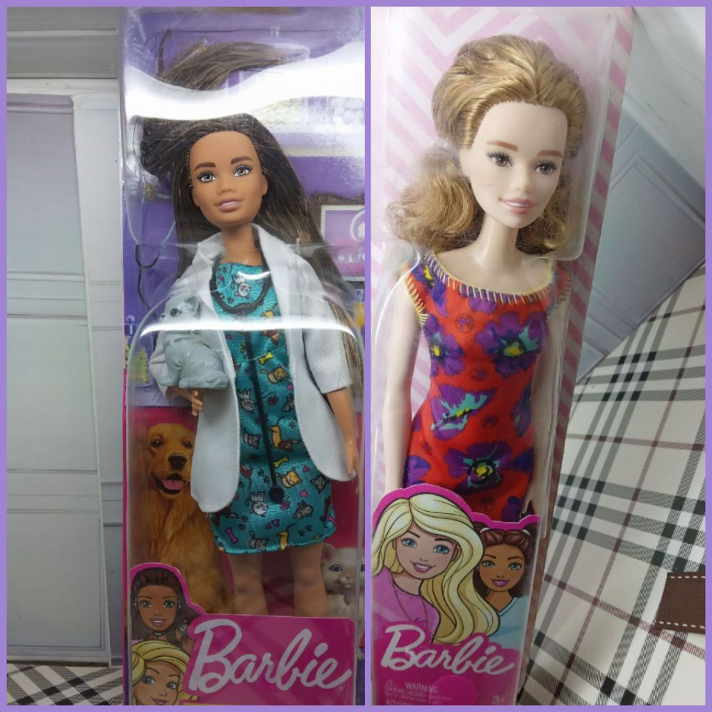 Barbie Christie Mattel doll