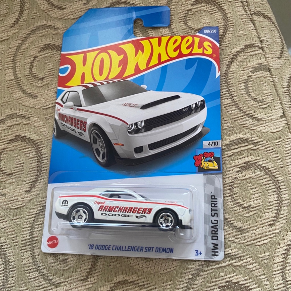 Hot Wheels '18 Dodge Challenger SRT DEMON