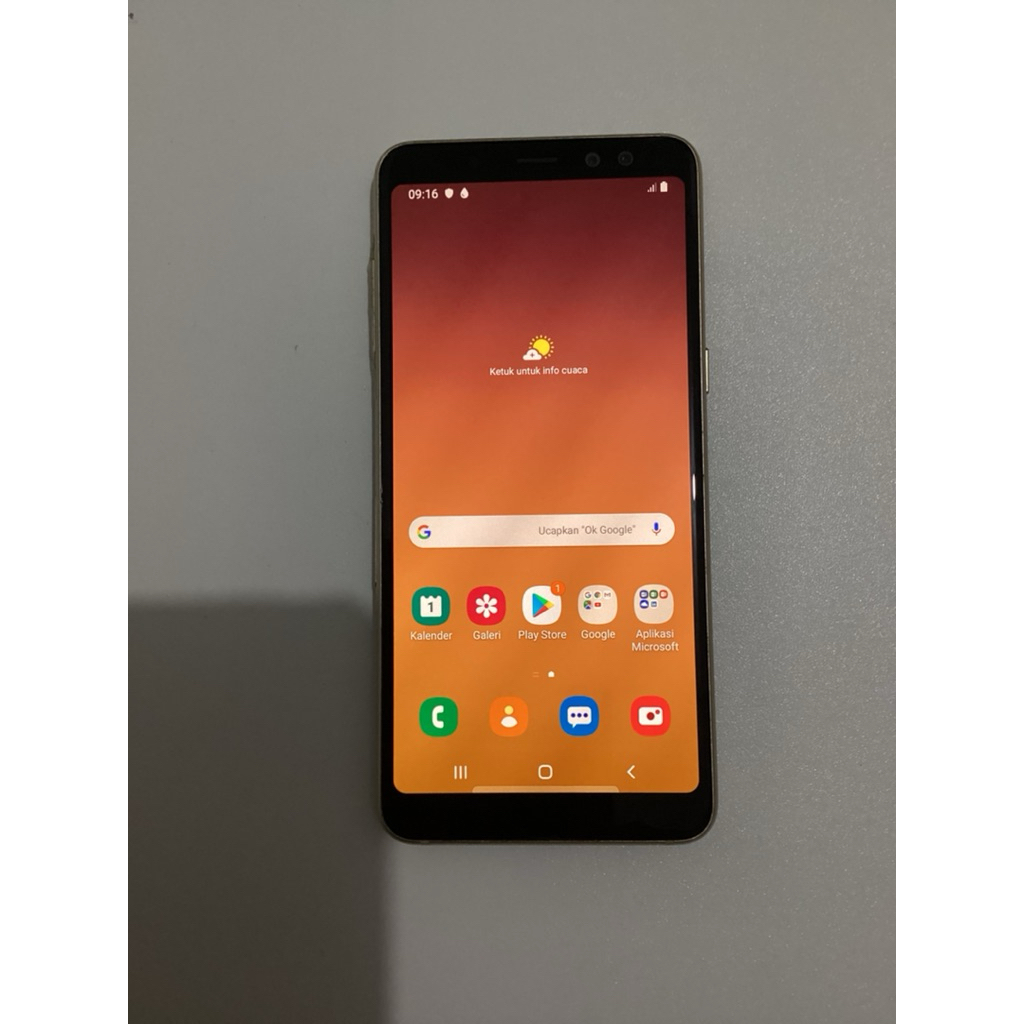 Samsung Galaxy A8 (2018) – Second Murah Bergaransi
