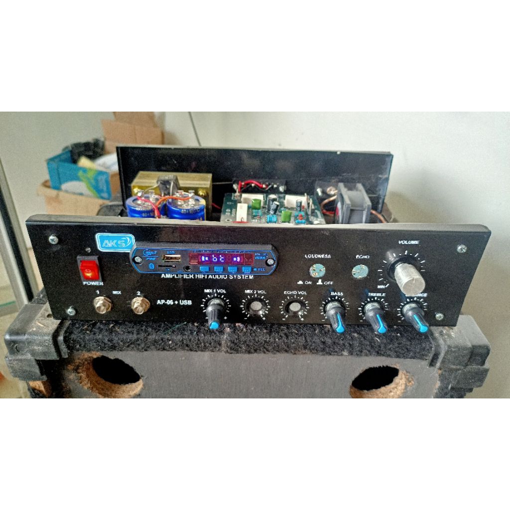 Amplifier Rakitan 400 watt + Mp3 Bluetooth